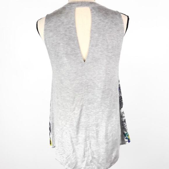 Zara Floral Keyhole Blouse Back Sleeveless Tunic Womens Sz Med Crewneck White - Picture 3 of 8